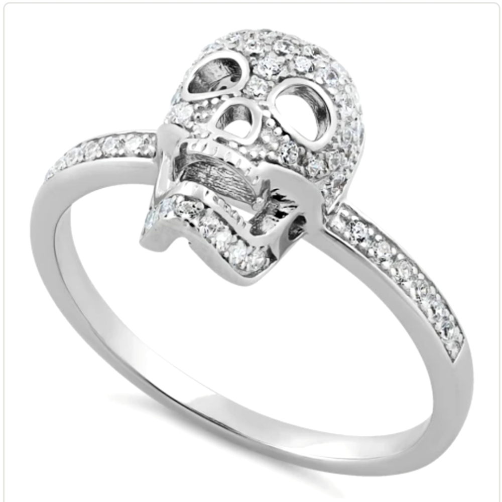 Skull ring